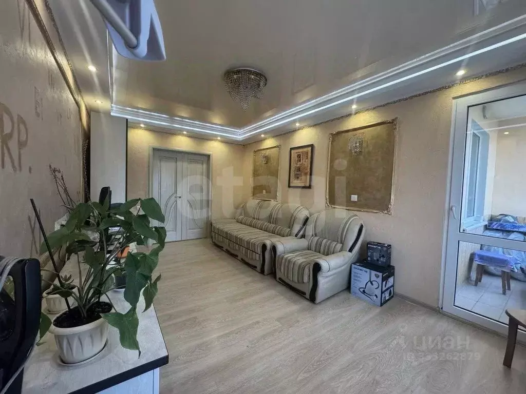 3-к кв. Крым, Симферополь ул. Куйбышева (58.0 м) - Фото 1