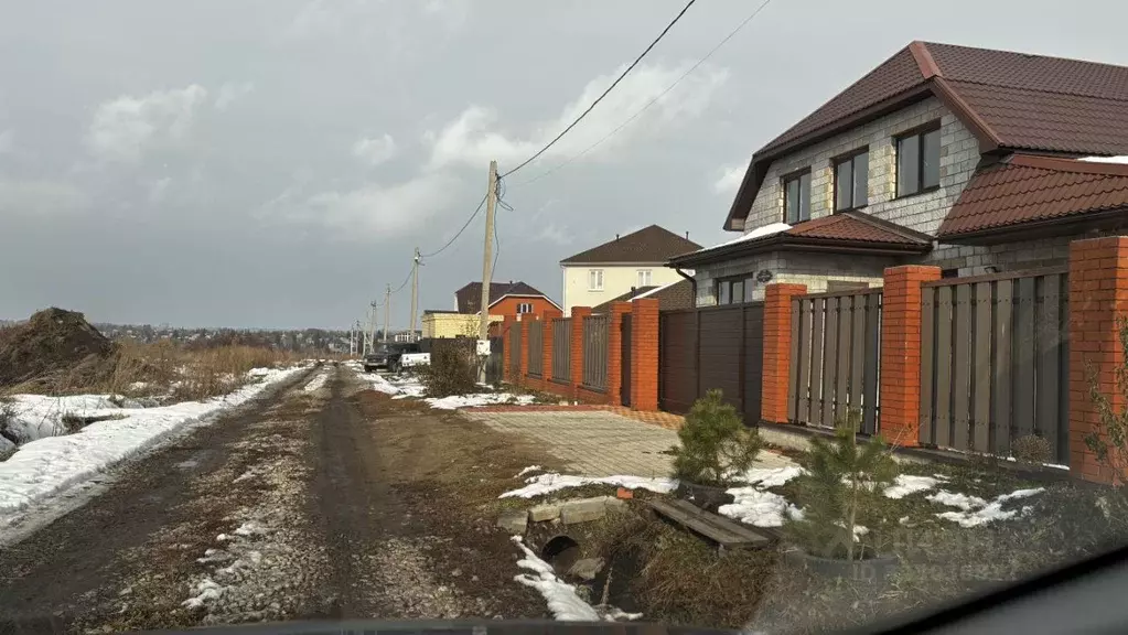 Участок в Омская область, Омский район, Богословское с/пос, с. ... - Фото 1