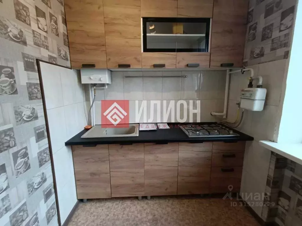 3-к кв. Севастополь просп. Генерала Острякова, 54 (56.0 м) - Фото 1