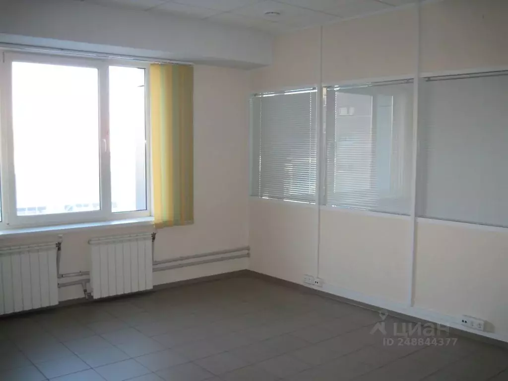 Офис в Свердловская область, Екатеринбург ул. Коминтерна, 16 (107 м) - Фото 2