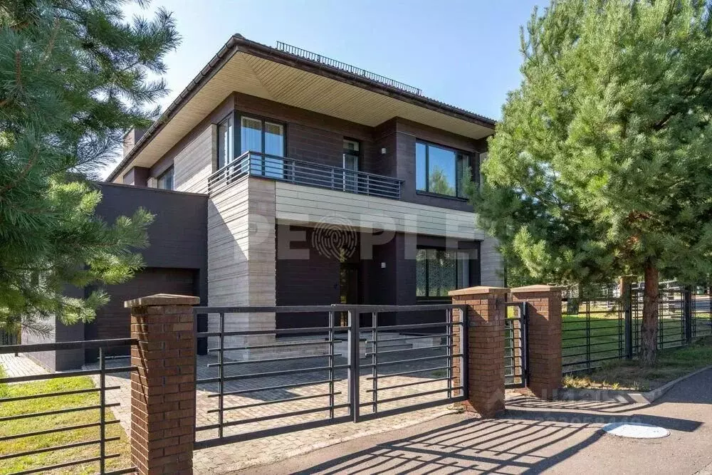 Дом в Москва Крекшино кп, ул. Клубничная, 132 (323 м) - Фото 0