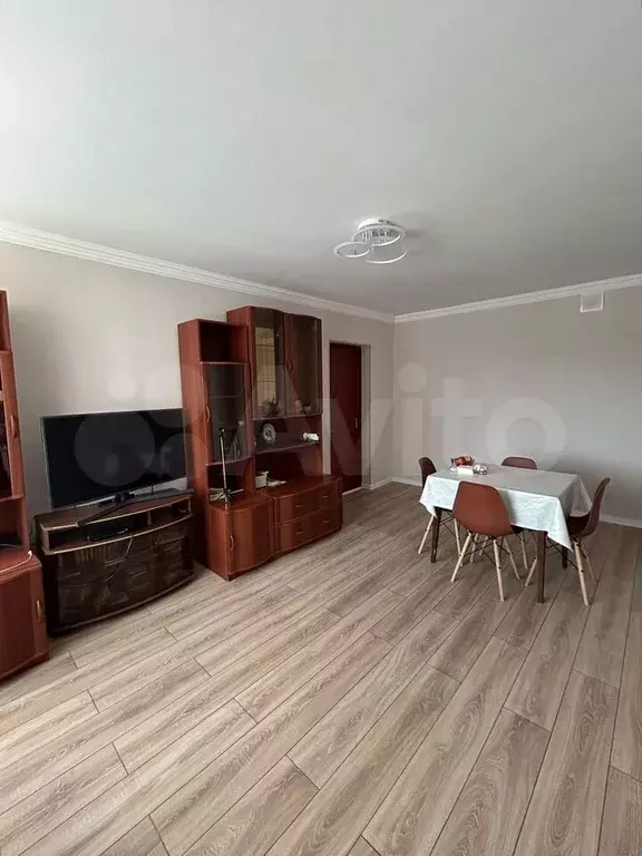 Комната 17,7 м в 8-к., 4/9 эт. - Фото 0