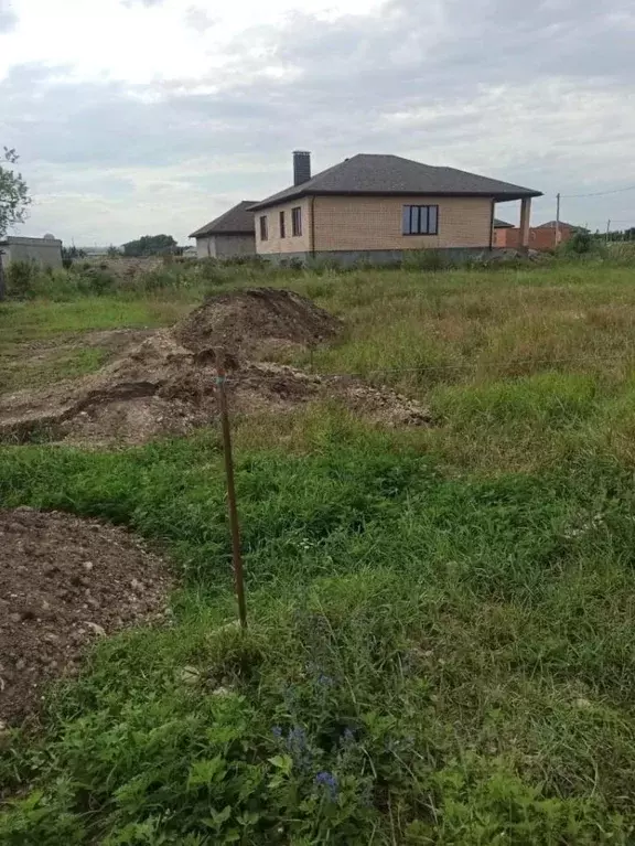 Участок в Ставропольский край, Предгорный муниципальный округ, пос. ... - Фото 1