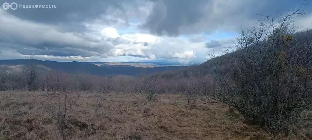 Участок в Бахчисарайский район, село Скалистое (142 м) - Фото 1