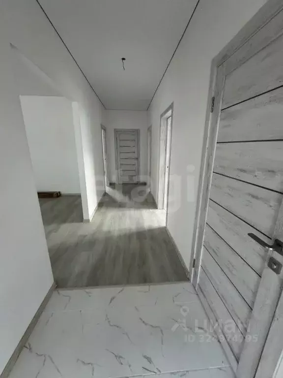 Дом в Крым, Симферопольский район, с. Урожайное, Имени Александра ... - Фото 1