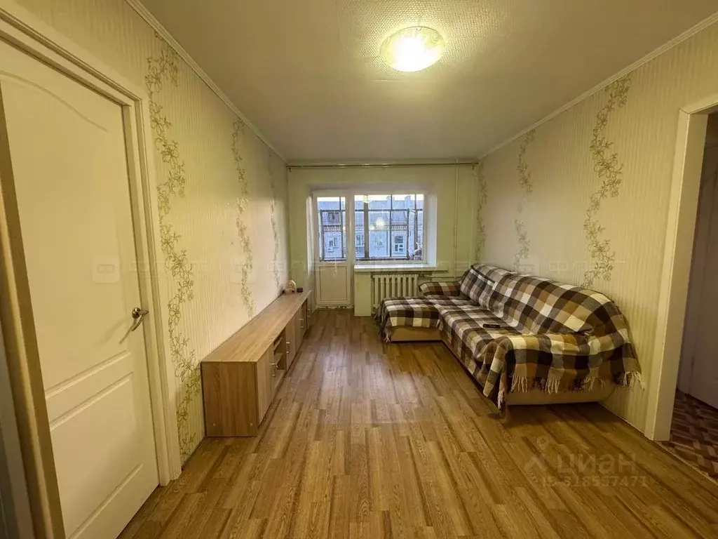2-к кв. Татарстан, Казань ул. Гагарина, 111а (43.3 м) - Фото 0
