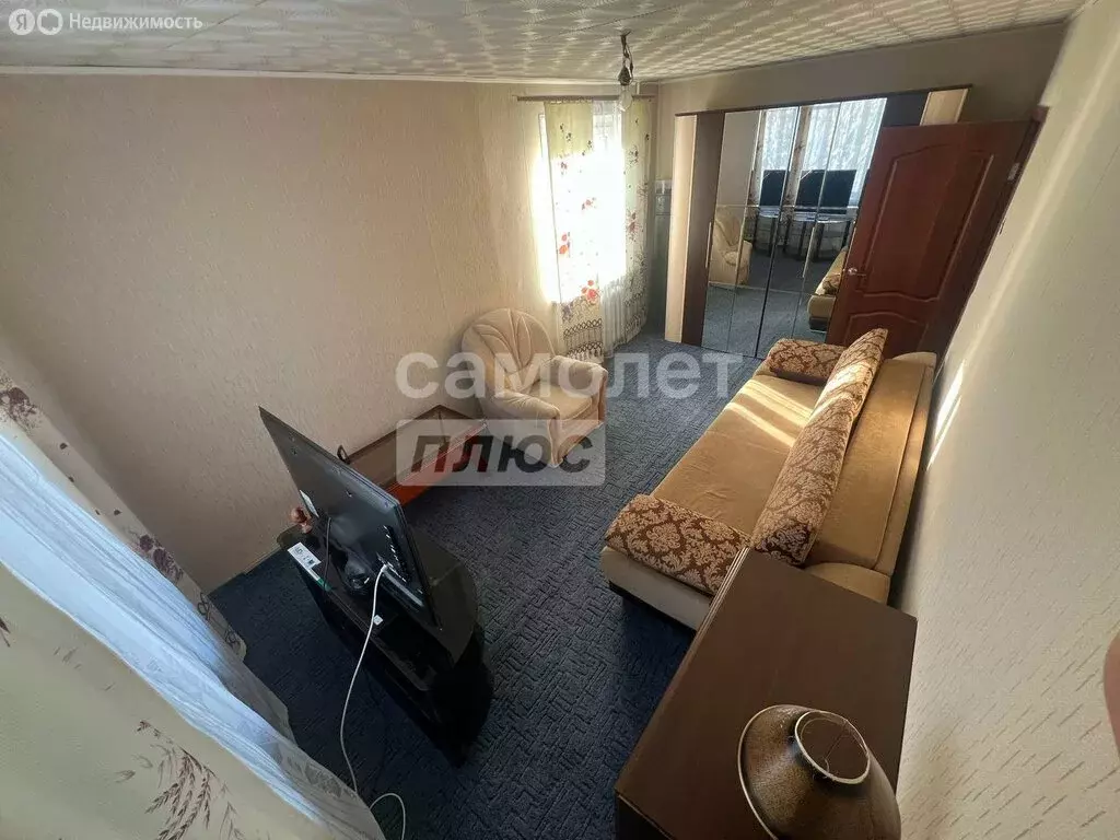 1-комнатная квартира: Петропавловск-Камчатский, улица Топоркова, 3 (31 ... - Фото 2