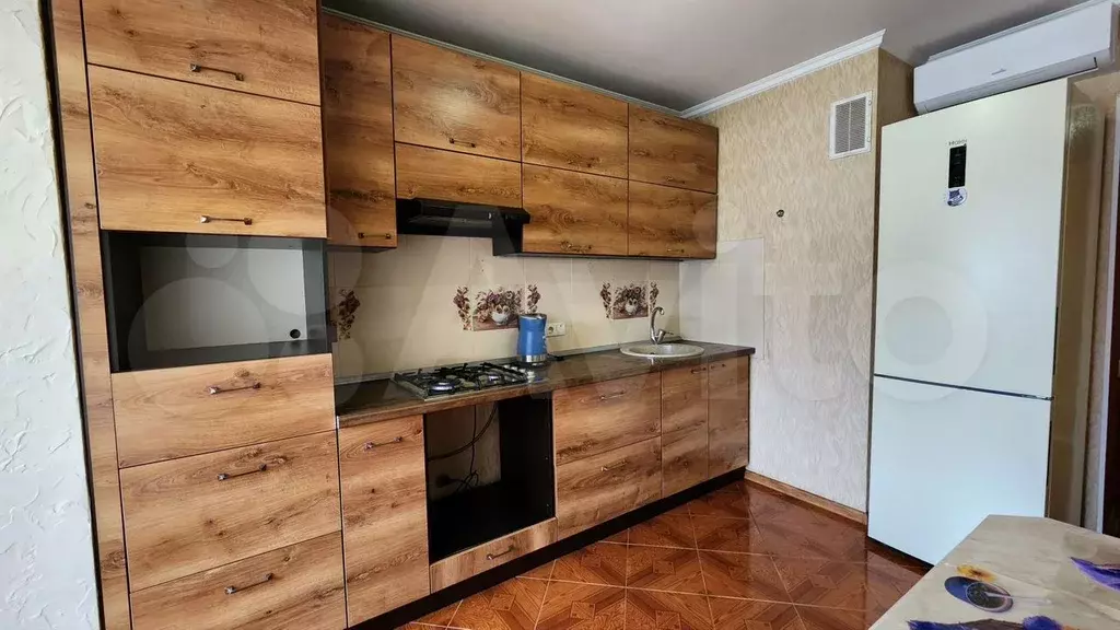 1-к. квартира, 40 м, 9/9 эт. - Фото 1