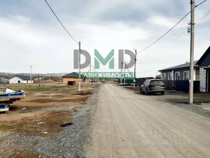 Участок в Оренбургская область, Орск ул. Льва Башкирова (9.1 сот.) - Фото 1