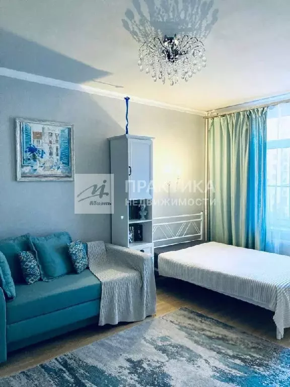 Продается 2-комнатная квартира - Фото 1