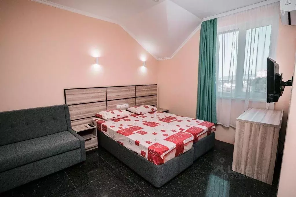 Комната Краснодарский край, Геленджик ул. Розы Люксембург, 26 (22.0 м) - Фото 0