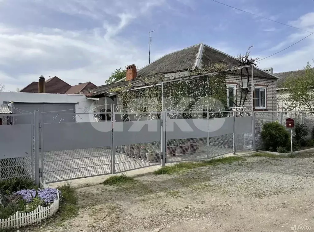 Дом в Краснодарский край, Кореновск ул. Евгения Сизоненко (94 м) - Фото 1