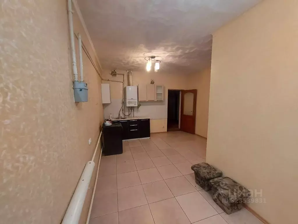 3-к кв. Саратовская область, Саратов ул. 1-я Зеленогорская, 57 (92.2 ... - Фото 2