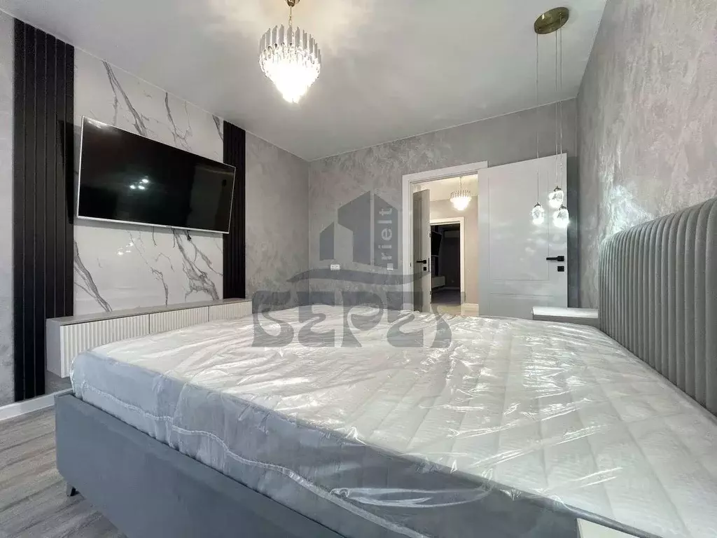 2-к кв. Татарстан, Казань ул. Петра Полушкина, 1 (62.0 м) - Фото 2