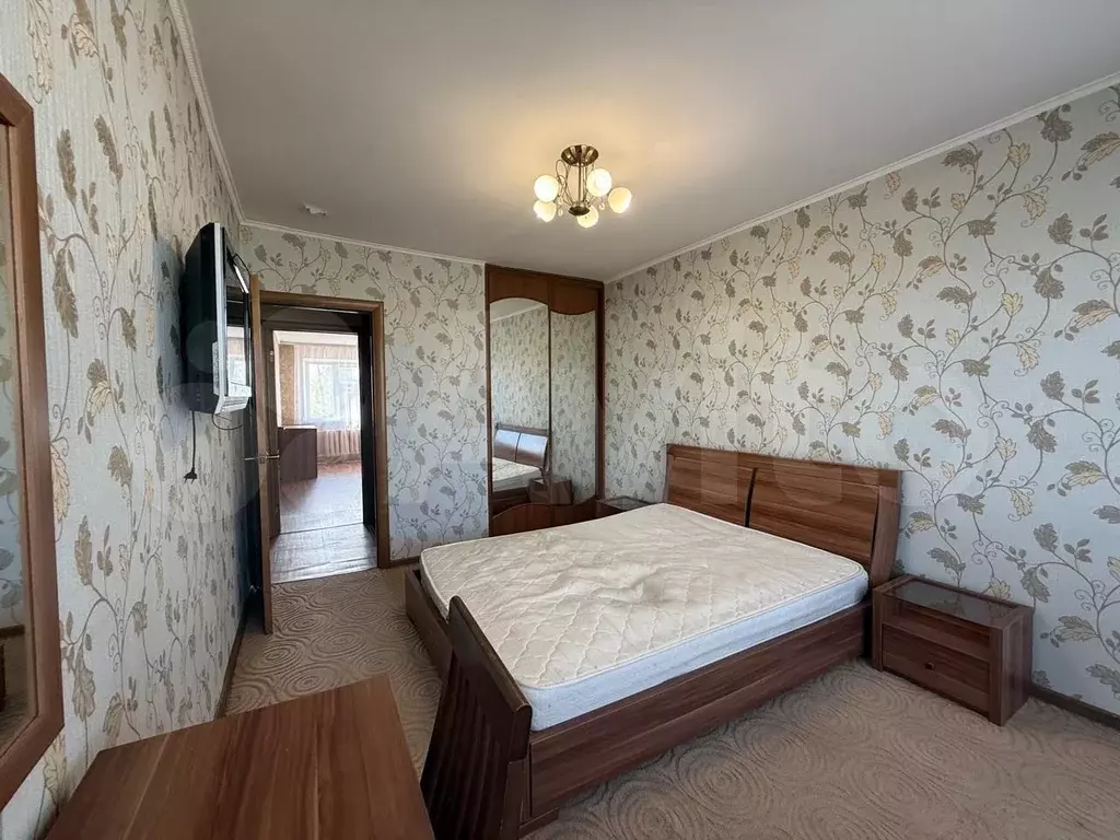 2-к. квартира, 47 м, 5/5 эт. - Фото 1
