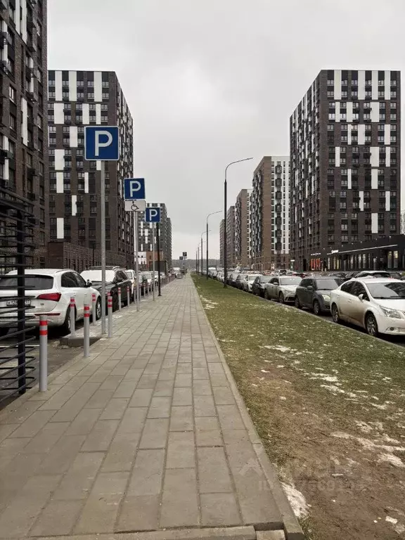 3-к кв. Московская область, Ленинский городской округ, Мисайлово пгт ... - Фото 0