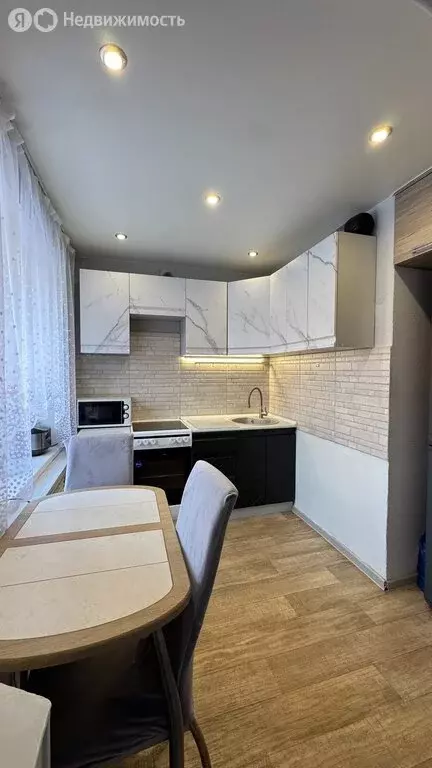 2-комнатная квартира: Братск, проспект Ленина, 11 (44.4 м) - Фото 2