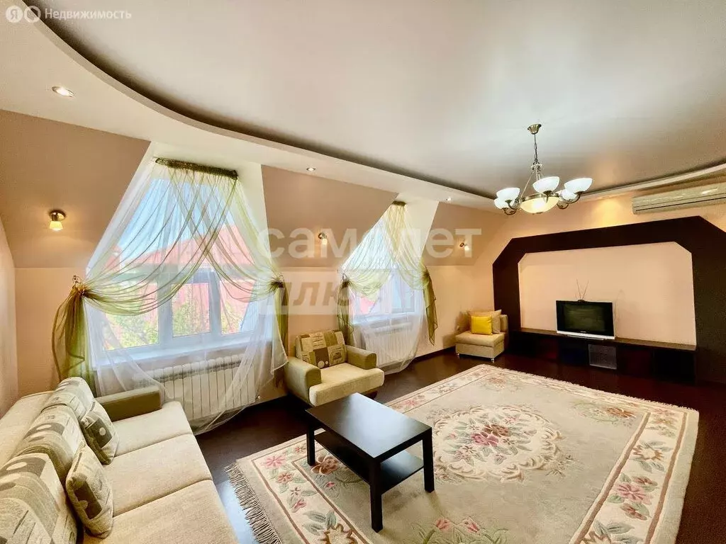 Дом в Приморско-Ахтарск, улица Нины Яцевич (173.6 м) - Фото 1