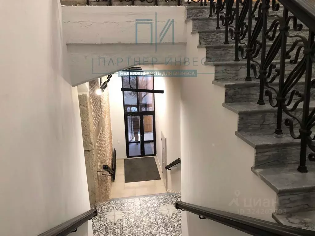 Офис в Свердловская область, Екатеринбург ул. Малышева, 29 (154 м) - Фото 2