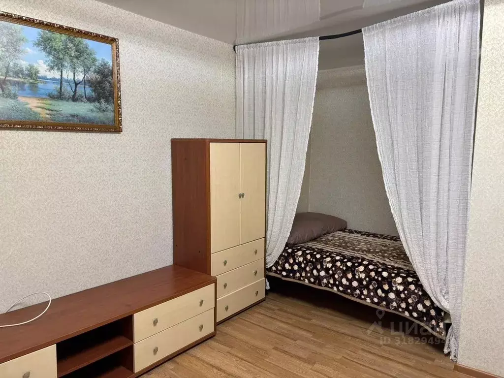 1-к кв. Татарстан, Зеленодольск просп. Строителей, 3 (37.0 м) - Фото 0