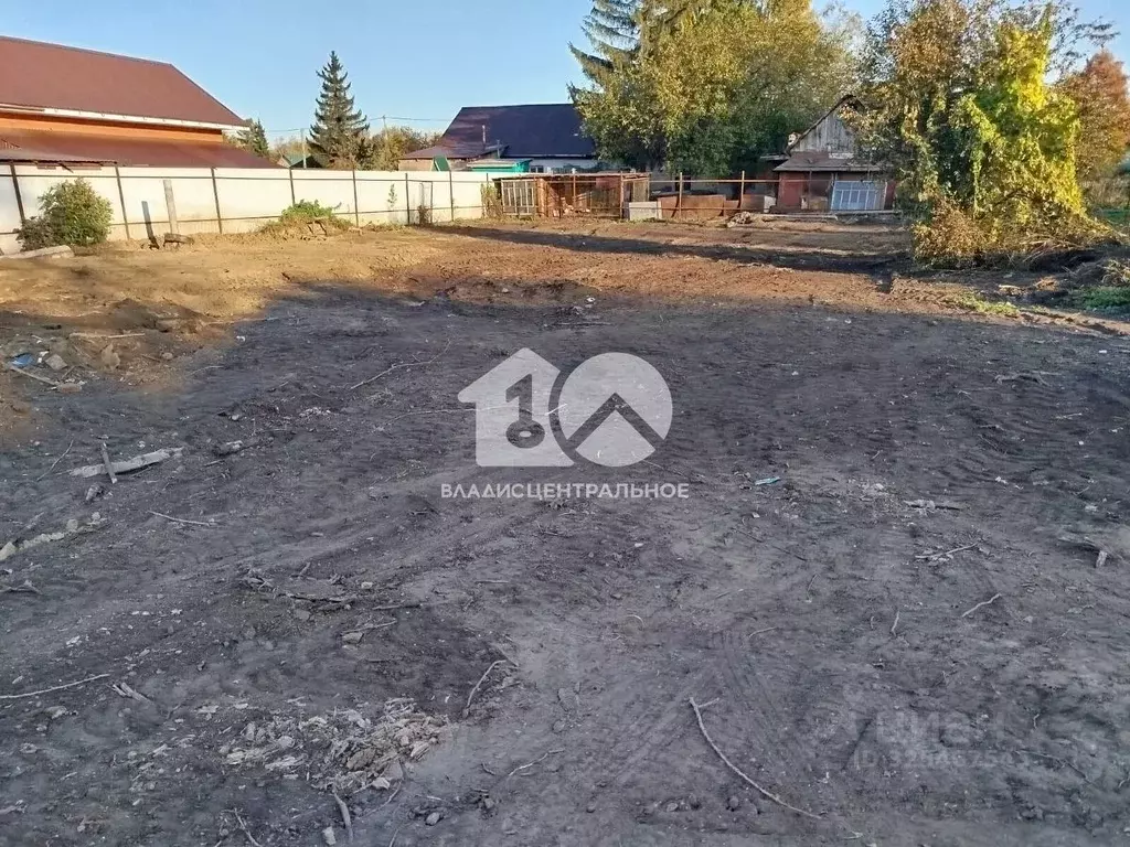 Участок в Новосибирская область, Искитимский район, пос. Мичуринский ... - Фото 1