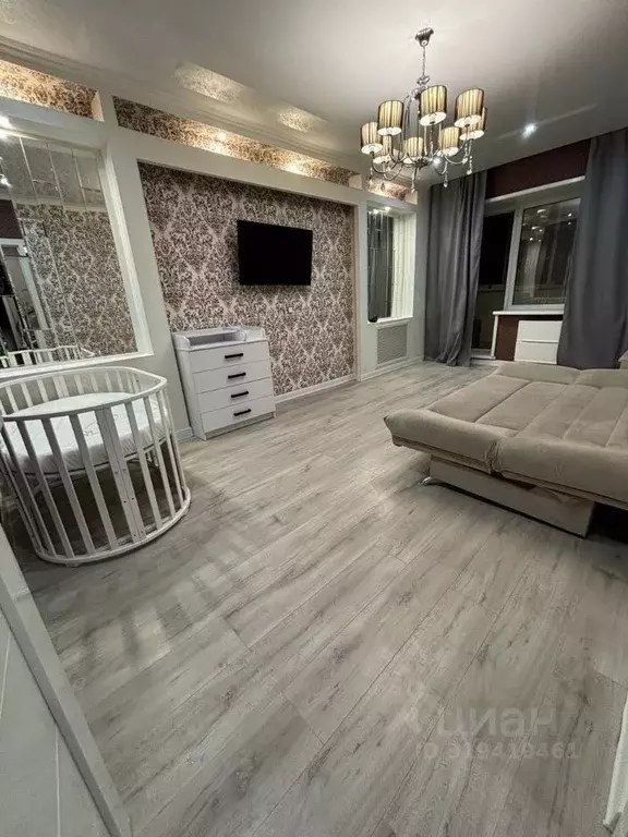 3-к кв. Саха (Якутия), Якутск ул. Пекарского, 1 (71.4 м) - Фото 1