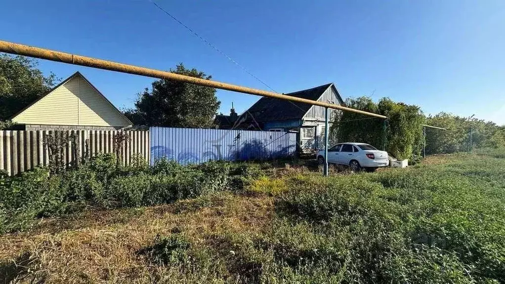 Дом в Белгородская область, Старооскольский городской округ, с. ... - Фото 1