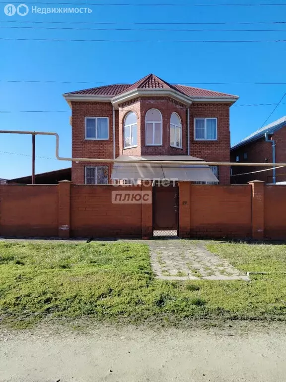 Дом в Тимашевск, микрорайон Южный, Набережная улица (226 м) - Фото 1