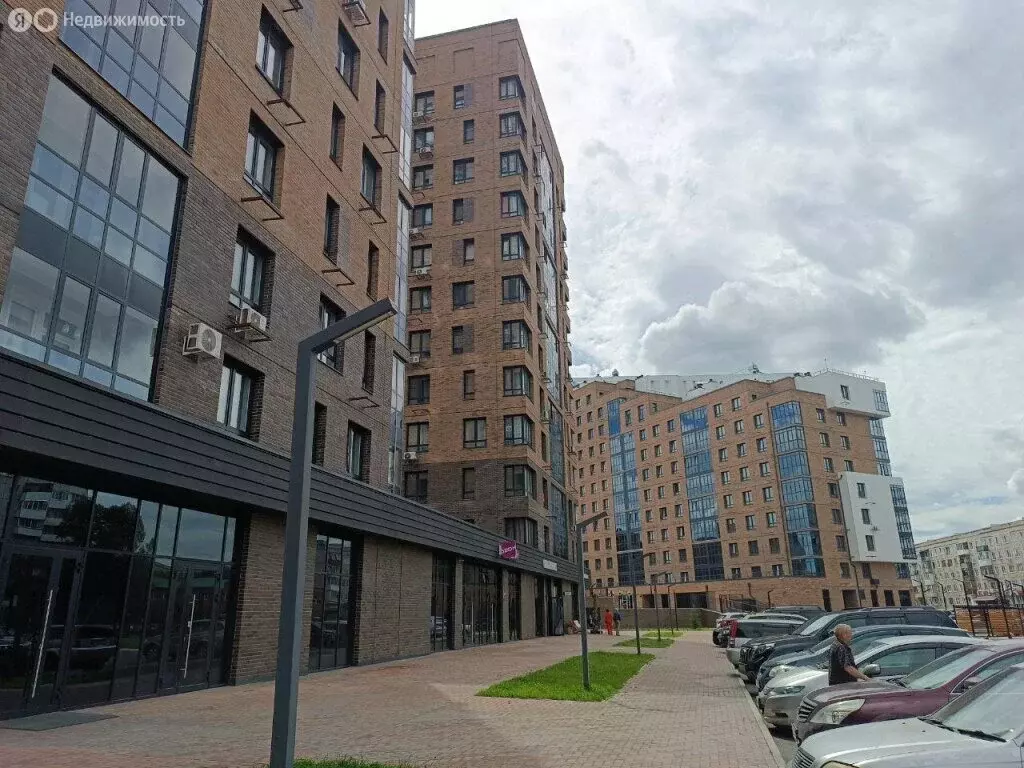 2-комнатная квартира: Абакан, улица Комарова, 7А (61 м) - Фото 2