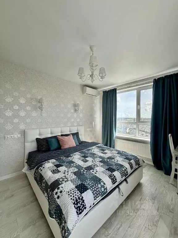 2-к кв. Татарстан, Казань ул. Кул Гали, 7Бк1 (78.0 м) - Фото 0