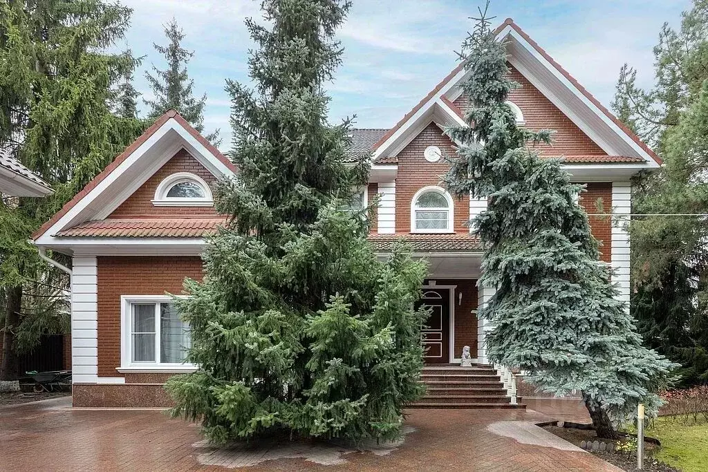 Дом в Московская область, Одинцовский городской округ, пос. Барвиха, ... - Фото 1