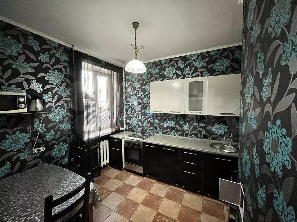 1-к. квартира, 46 м, 3/8 эт. - Фото 0