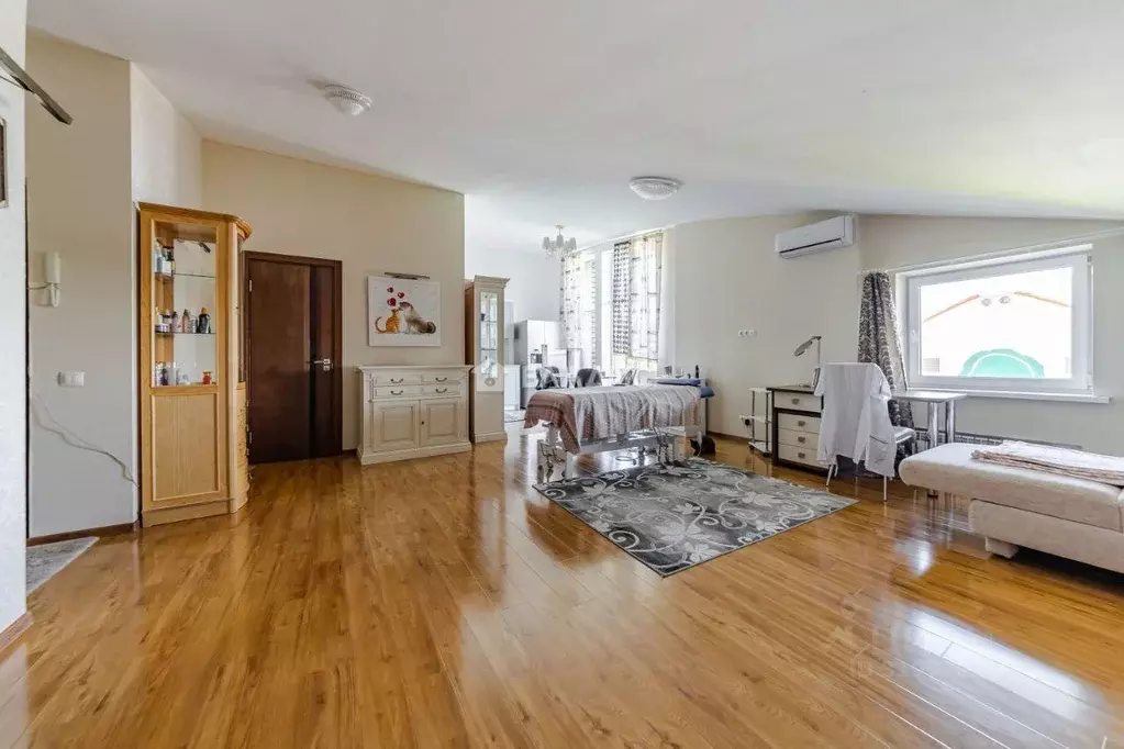 Квартира, 1 комната, 72.9 м - Фото 0