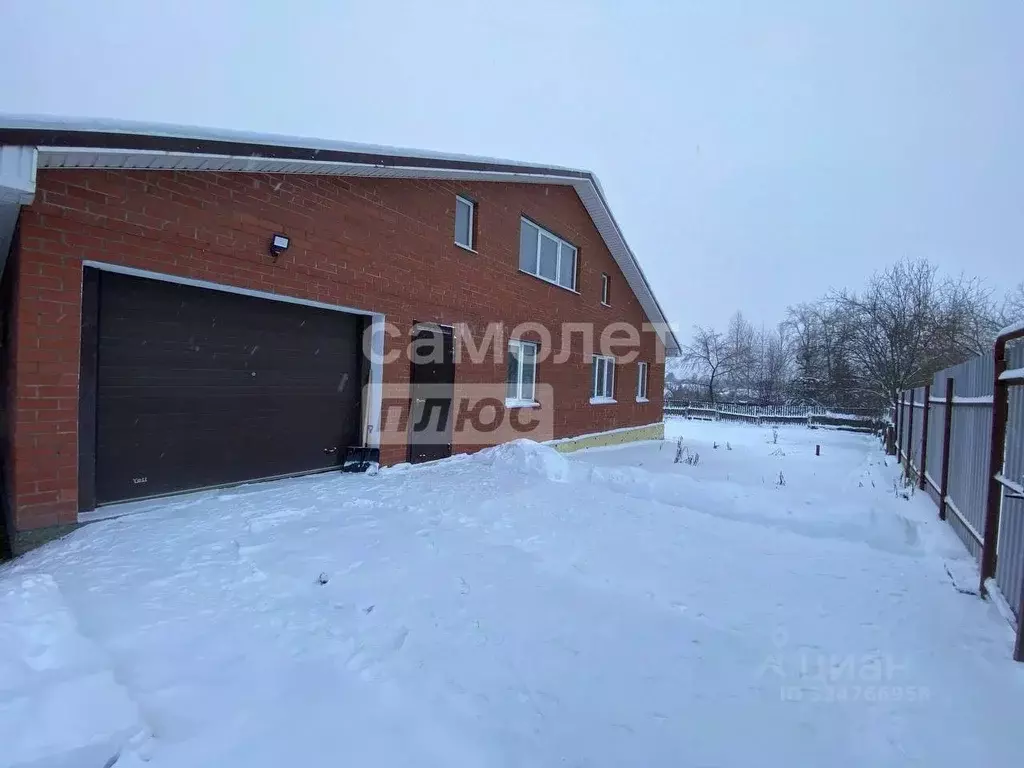 Коттедж в Свердловская область, Первоуральск ул. Кузнецова, 20В (200 ... - Фото 1