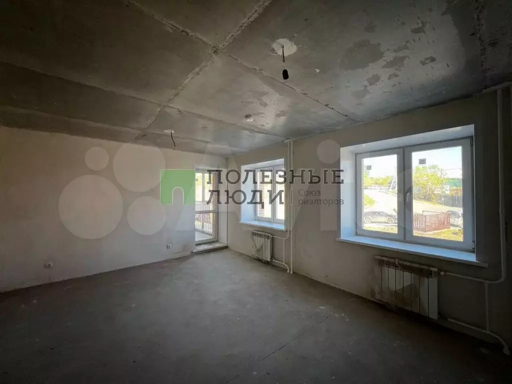 3-к. квартира, 70,8 м, 2/6 эт. - Фото 0