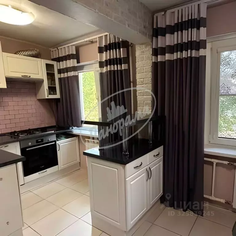 3-к кв. Калужская область, Калуга ул. Валентины Никитиной, 32 (60.9 м) - Фото 2