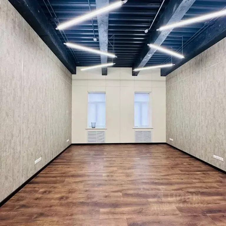 Офис в Оренбургская область, Оренбург Советская ул., 52 (30 м) - Фото 1