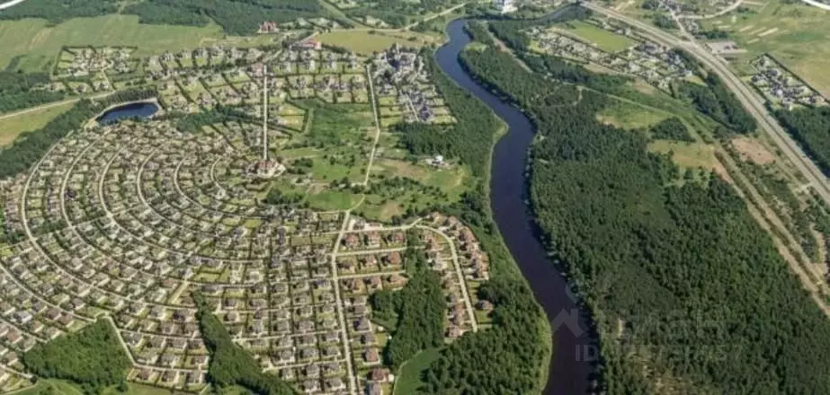 Участок в Тверская область, Спировский муниципальный округ, д. Вешки  ... - Фото 2