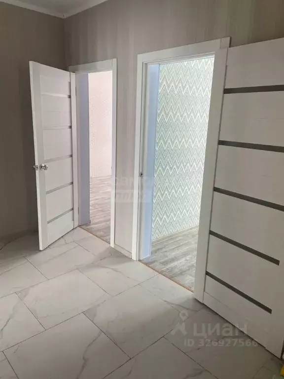 Дом в Оренбургская область, с. Ташла ул. Чапаевская, 17 (80 м) - Фото 2