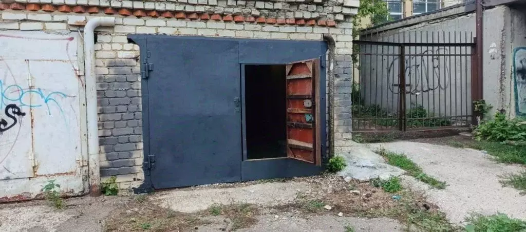 Гараж в Саратовская область, Саратов проезд 3-й Дегтярный (22 м) - Фото 2