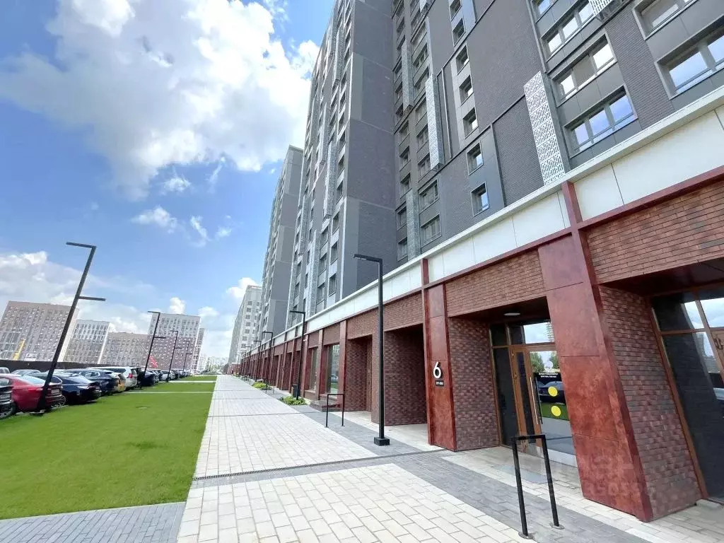 1-к кв. Татарстан, Казань ул. Назиба Жиганова, 2А (30.3 м) - Фото 2