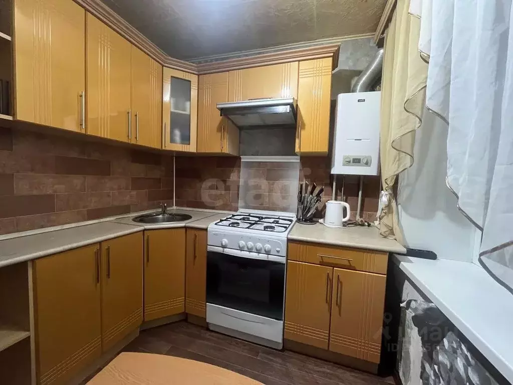 2-к кв. Саратовская область, Балашов ул. Орджоникидзе, 2 (47.2 м) - Фото 0