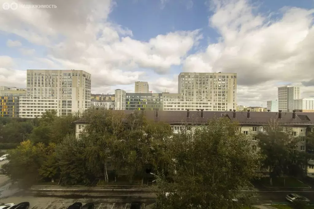 1-комнатная квартира: Тюмень, улица 50 лет Октября, 72 (28.5 м) - Фото 1