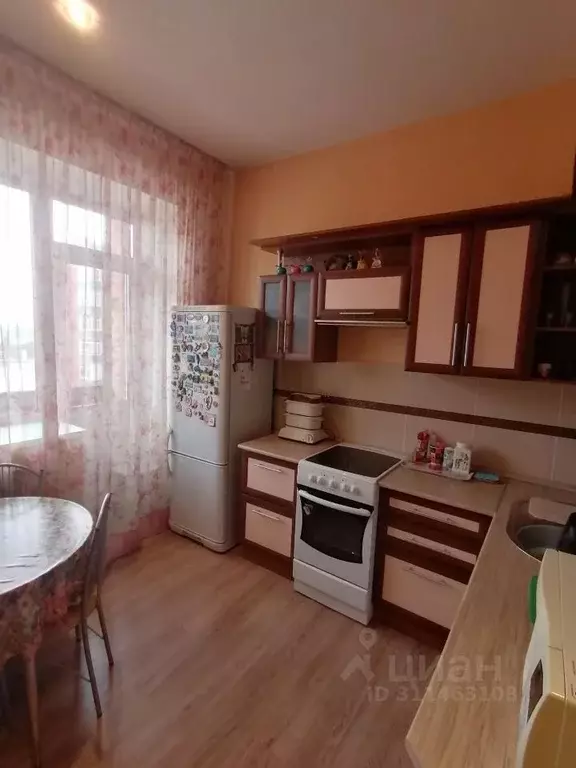 1-к кв. Алтайский край, Бийск Стахановская ул., 2/1 (37.9 м) - Фото 0
