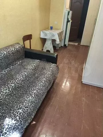 Комната 13 м в 5-к., 2/5 эт. - Фото 0