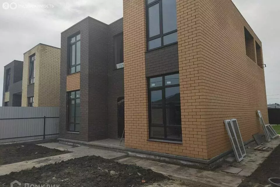 Дом в хутор Ленина, Приморская улица, 90 (180 м) - Фото 1