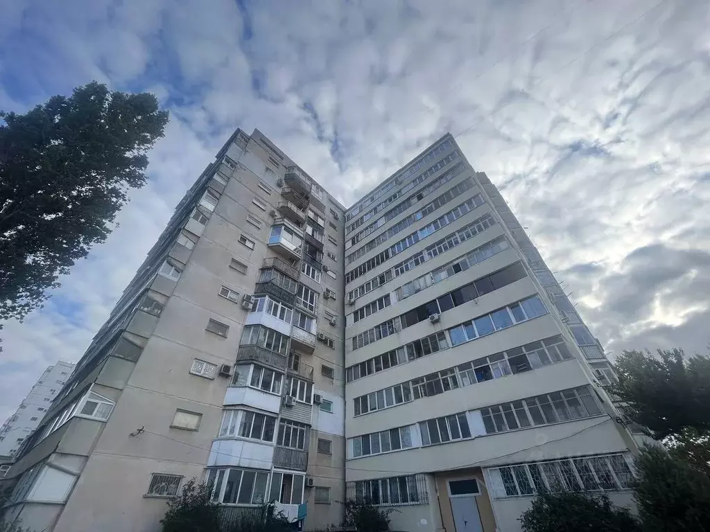 2-к кв. Севастополь просп. Генерала Острякова, 114 (50.0 м) - Фото 0