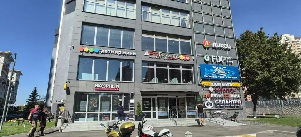 Помещение свободного назначения в Московская область, Красногорск бул. ... - Фото 1