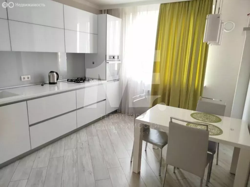 2-комнатная квартира: Калининград, улица Согласия, 50 (76 м) - Фото 0