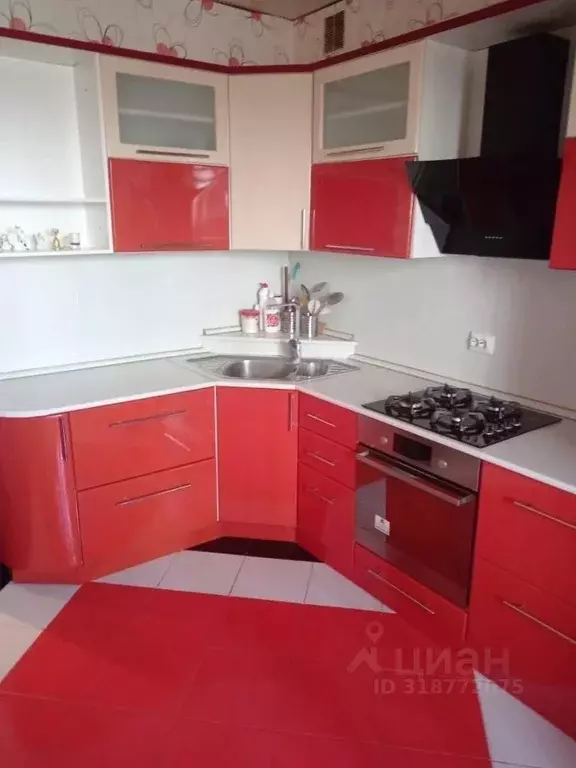 1-к кв. Белгородская область, Губкин ул. Петра Великого, 6 (40.4 м) - Фото 1